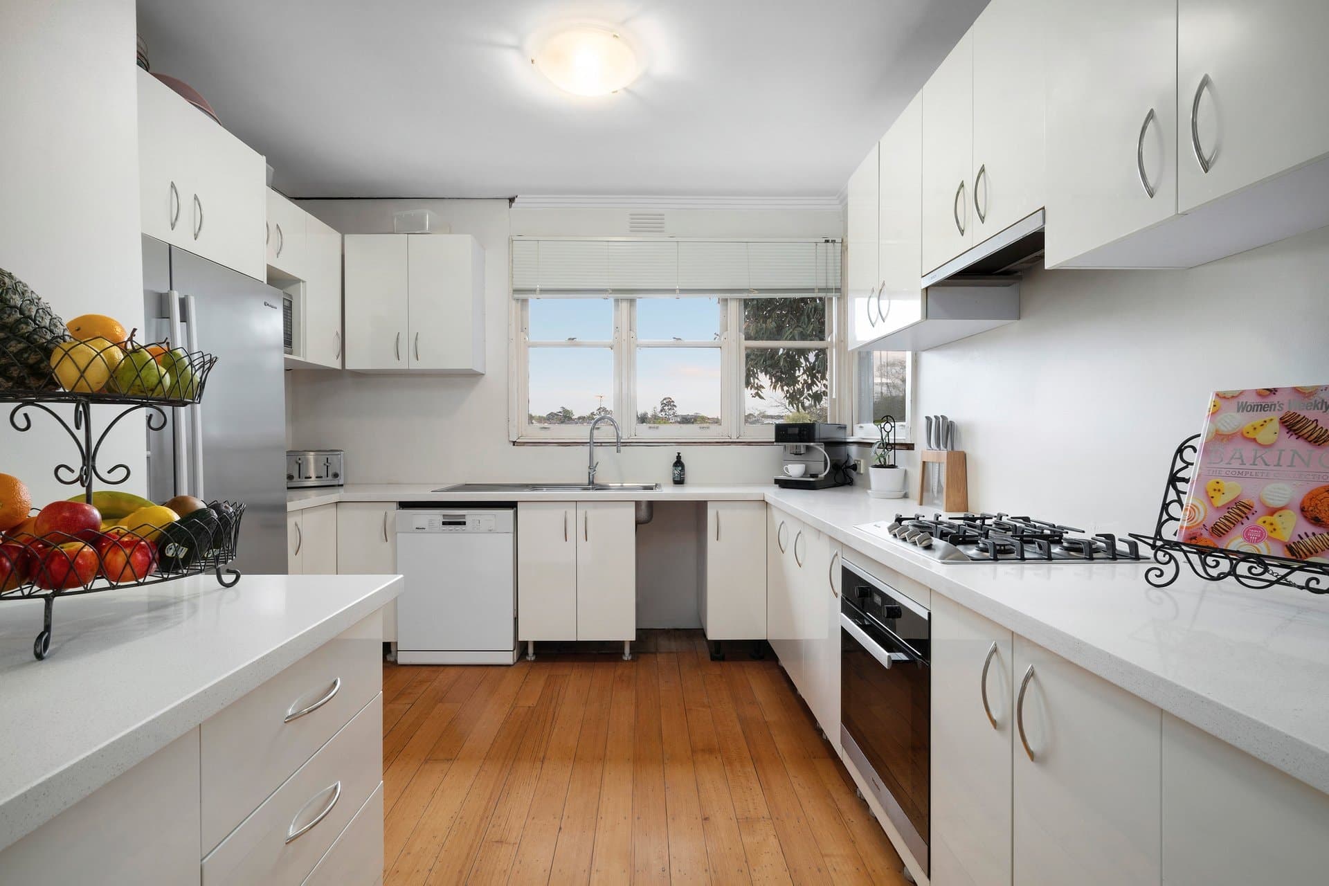 14 Ellsa Street, Balwyn North - Thumbnail 5