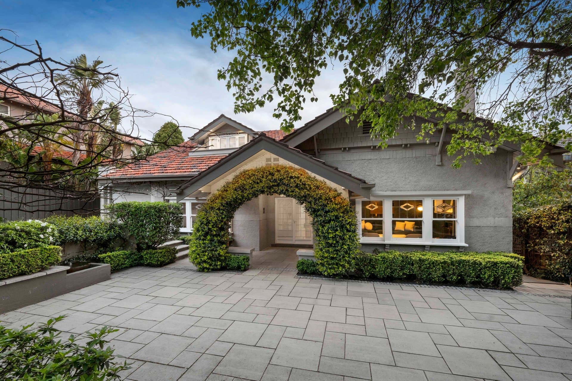 8 Wellesley Road, Hawthorn - Thumbnail 2