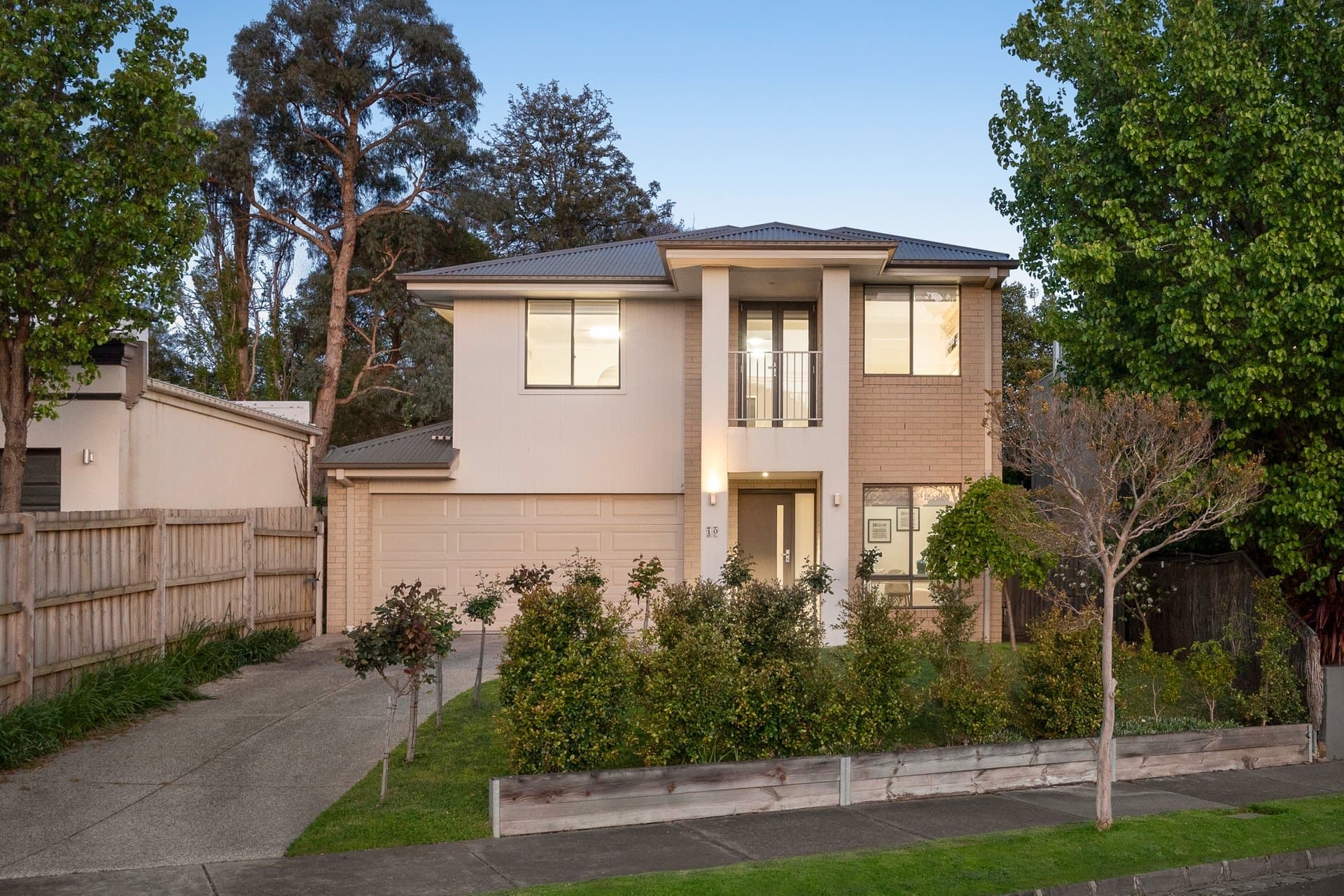 10 Simpson Street, Kew - Image 1