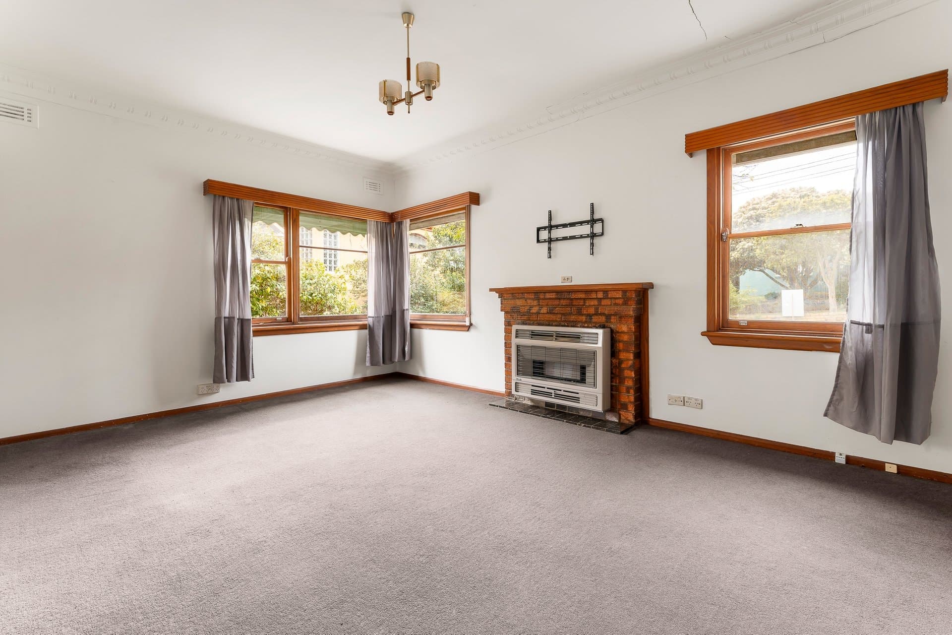 2 Porter Road, Balwyn - Thumbnail 2