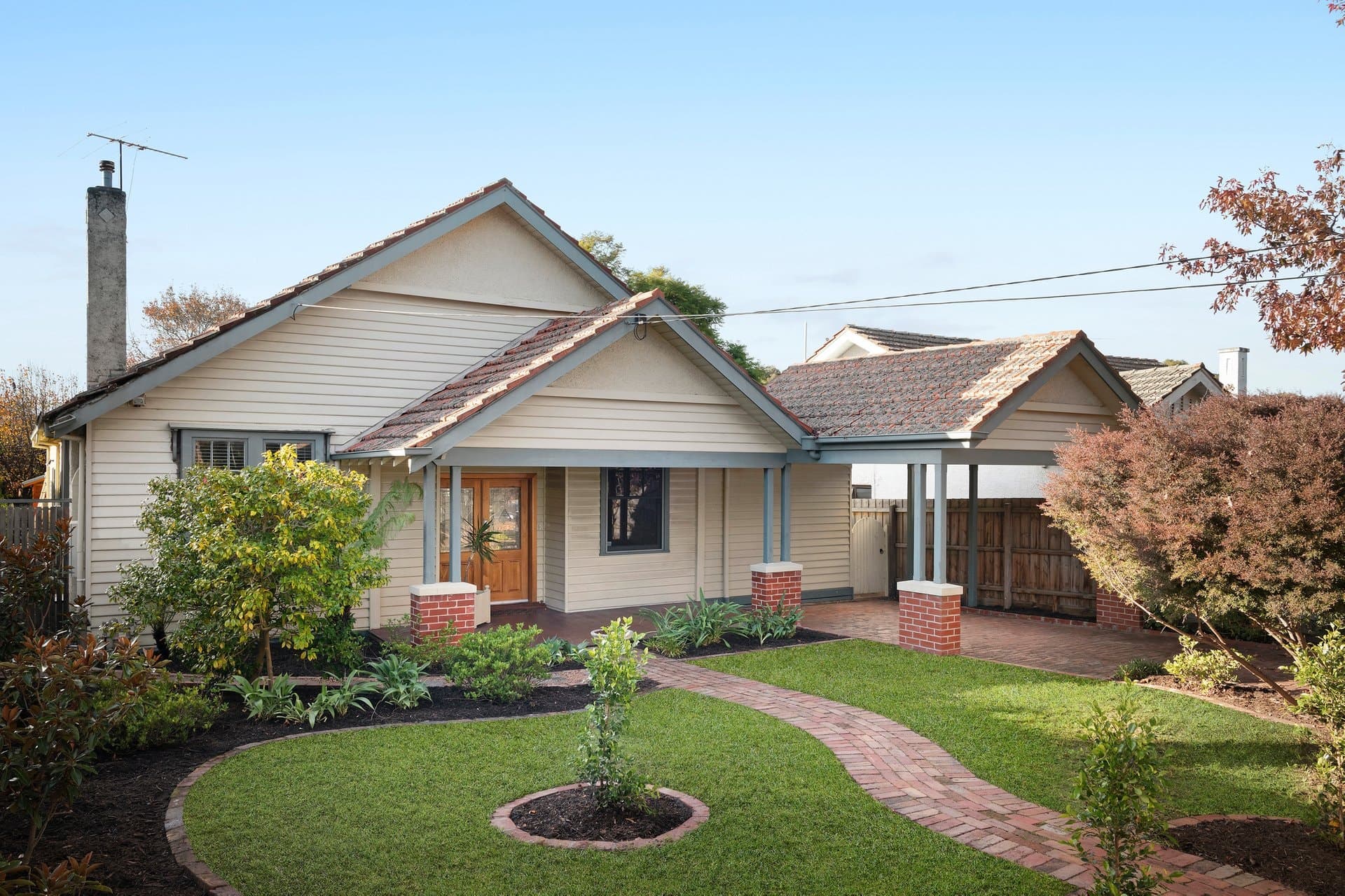 14 Oakwood Avenue, Brighton - Image 1