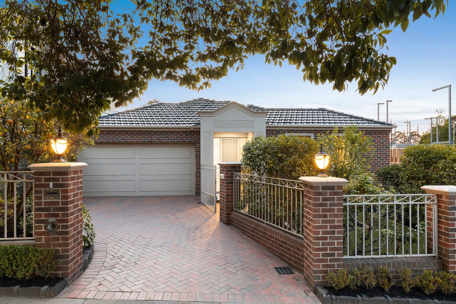 5 Hardwicke Street, Deepdene - Image 1