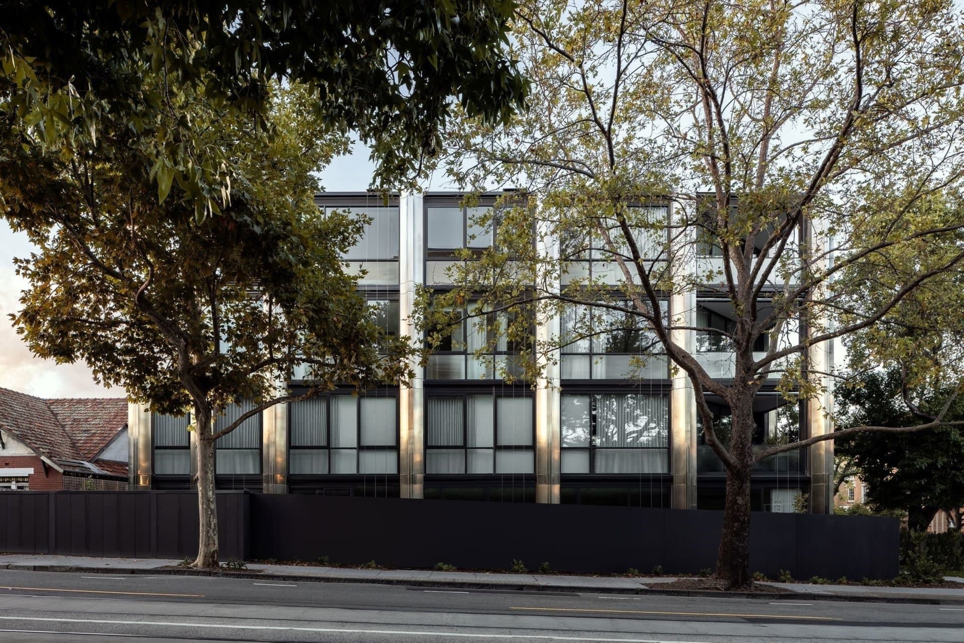 G02 1 Stanhope Court, South Yarra - Thumbnail 3