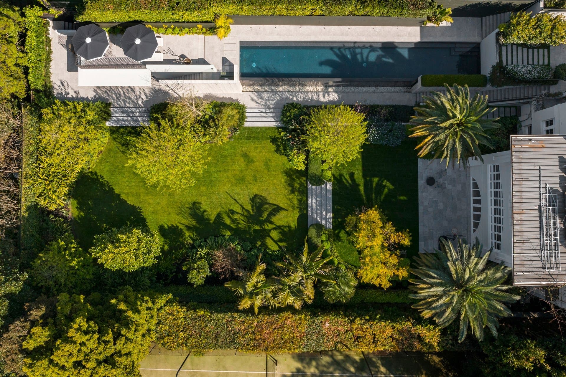 10 Struan Street, Toorak - Thumbnail 4