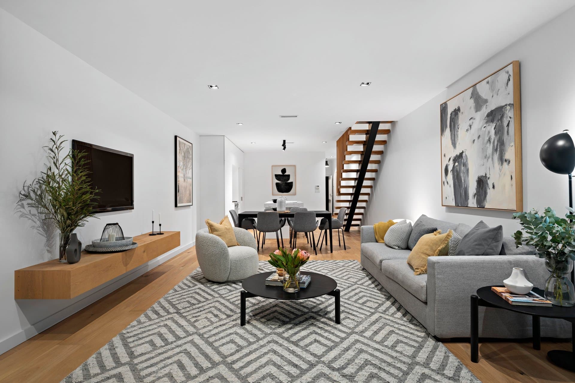 9 Spring Street East, Port Melbourne - Thumbnail 2