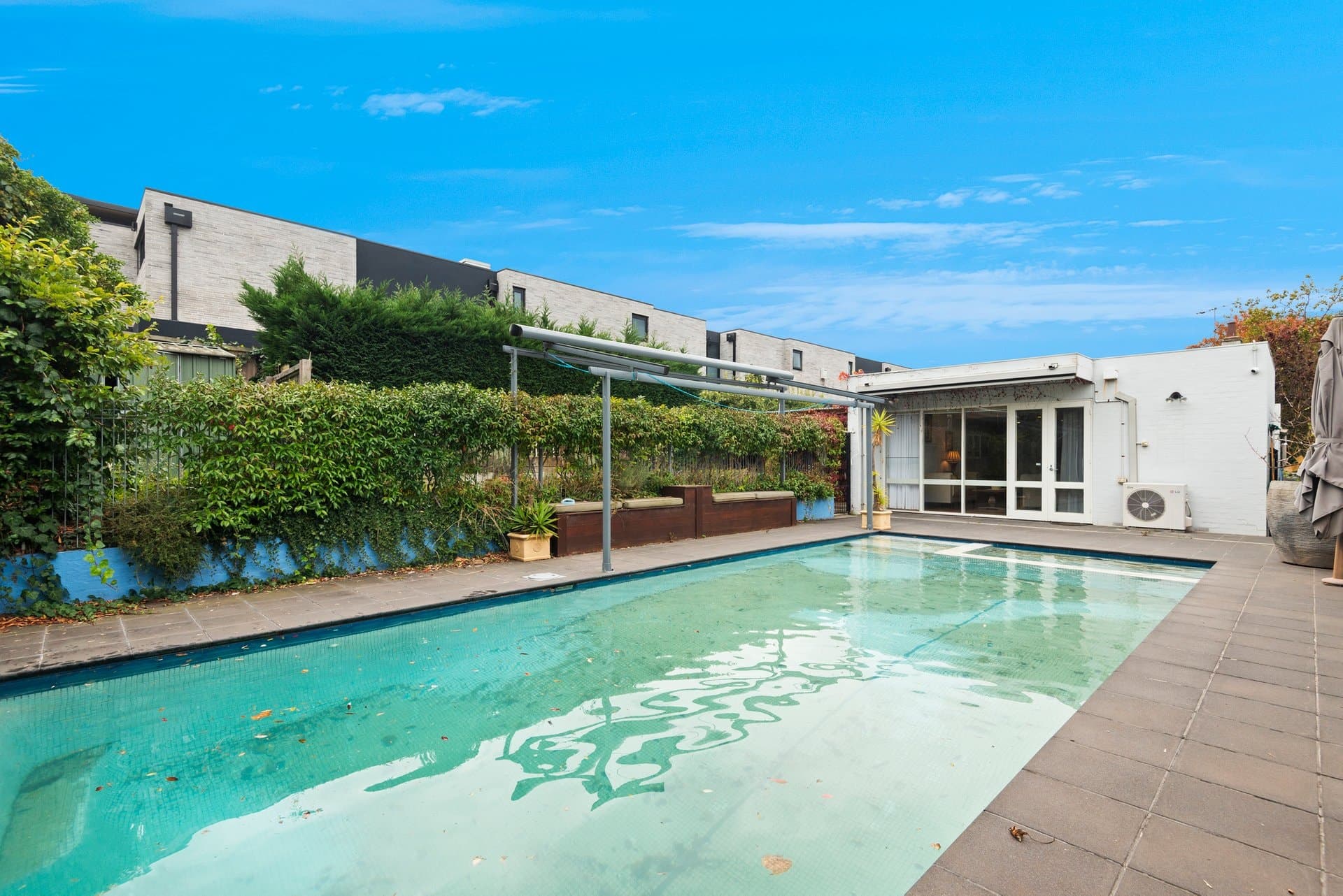 33 Carson Street, Kew - Thumbnail 2