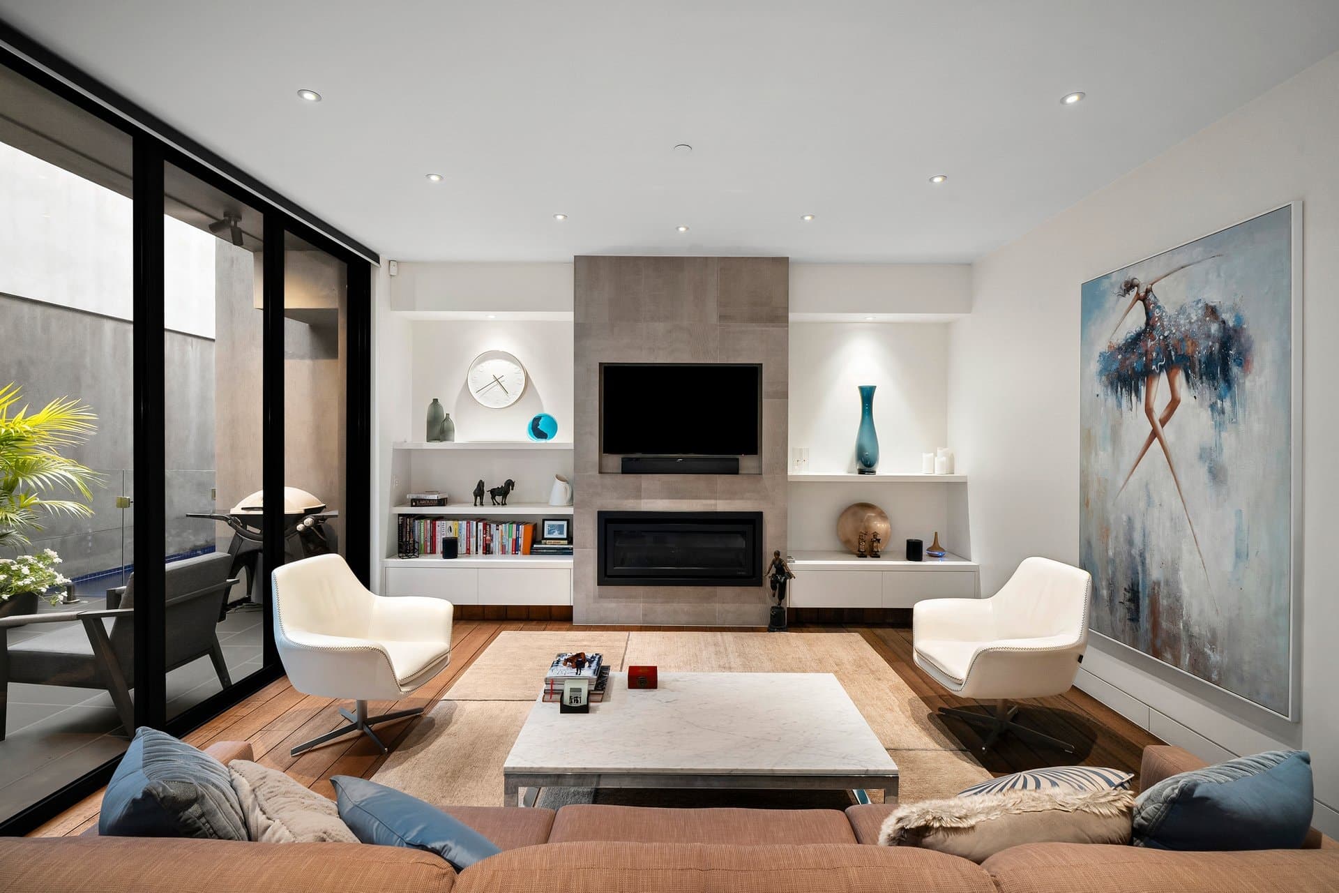 11b Moffat Street, South Yarra - Thumbnail 2