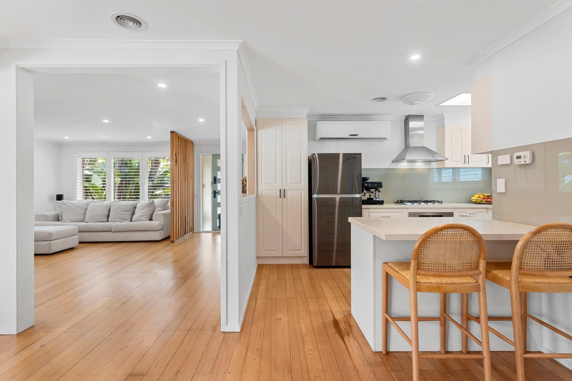 99 Eramosa Road West, Somerville - Thumbnail 3