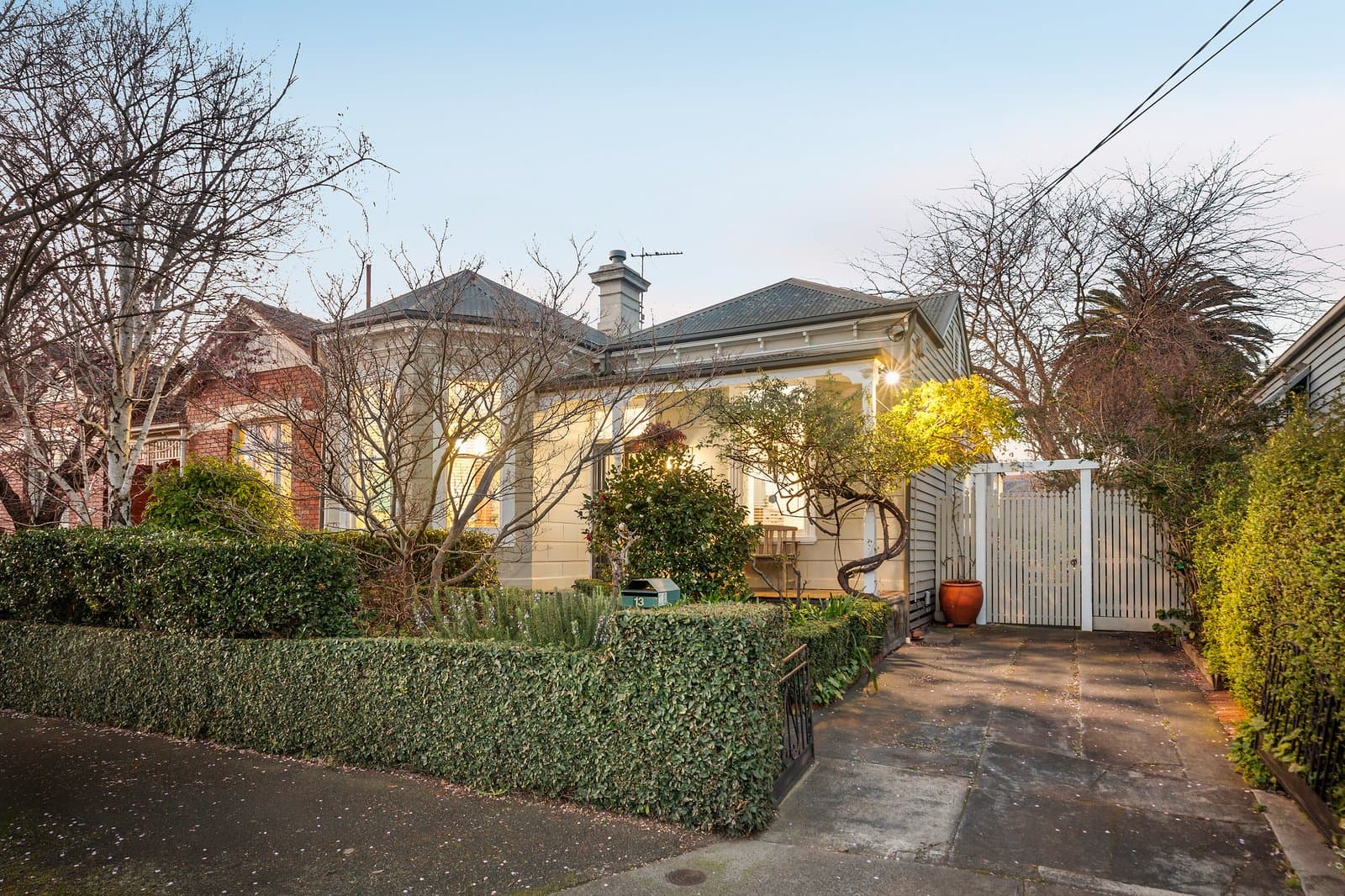 13 Evandale Road, Malvern - Image 1