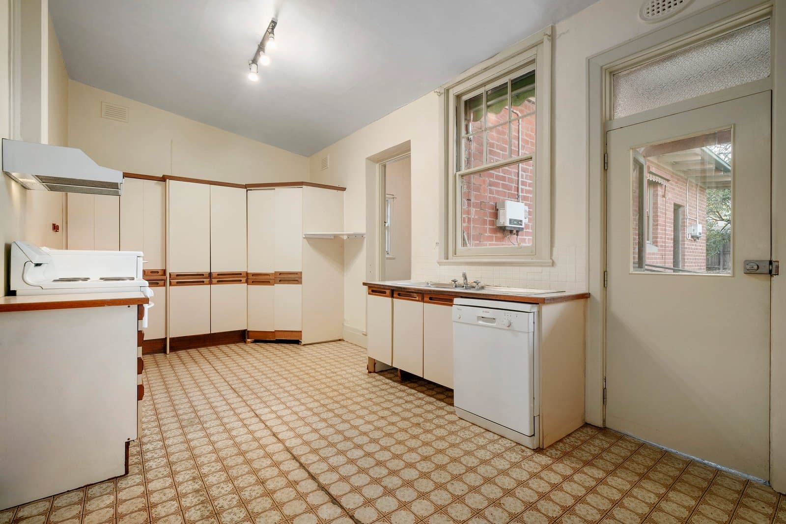 5 Nyora Street, Malvern East - Thumbnail 7