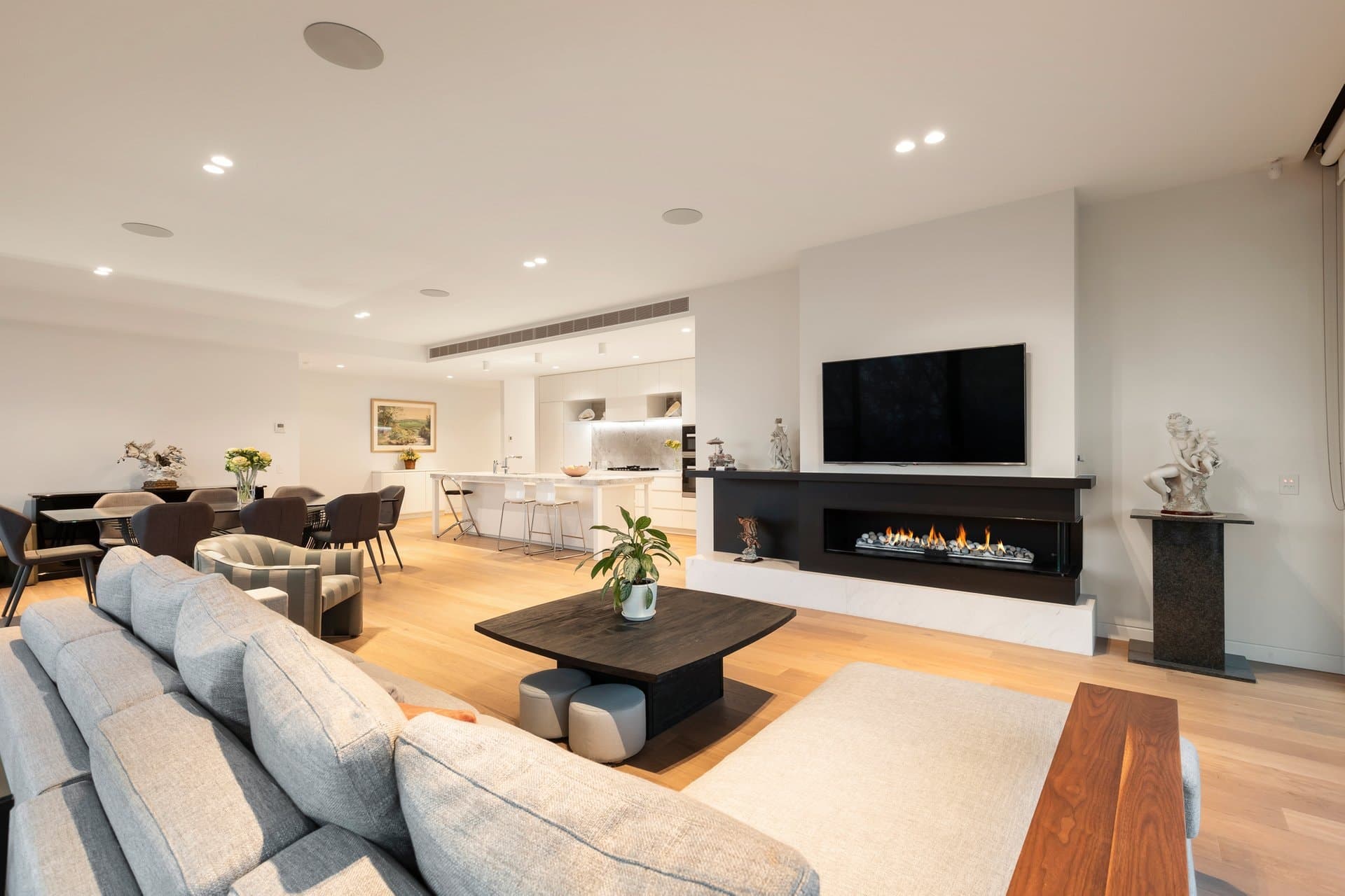 16/1 Irving Road, Toorak - Thumbnail 7