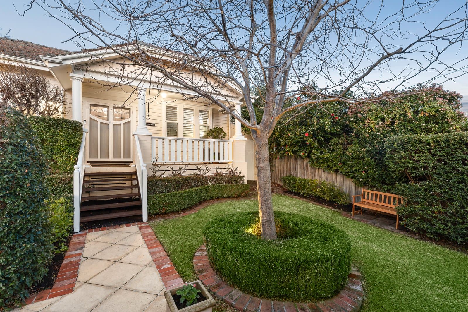 9 Graham Street, Surrey Hills - Thumbnail 2