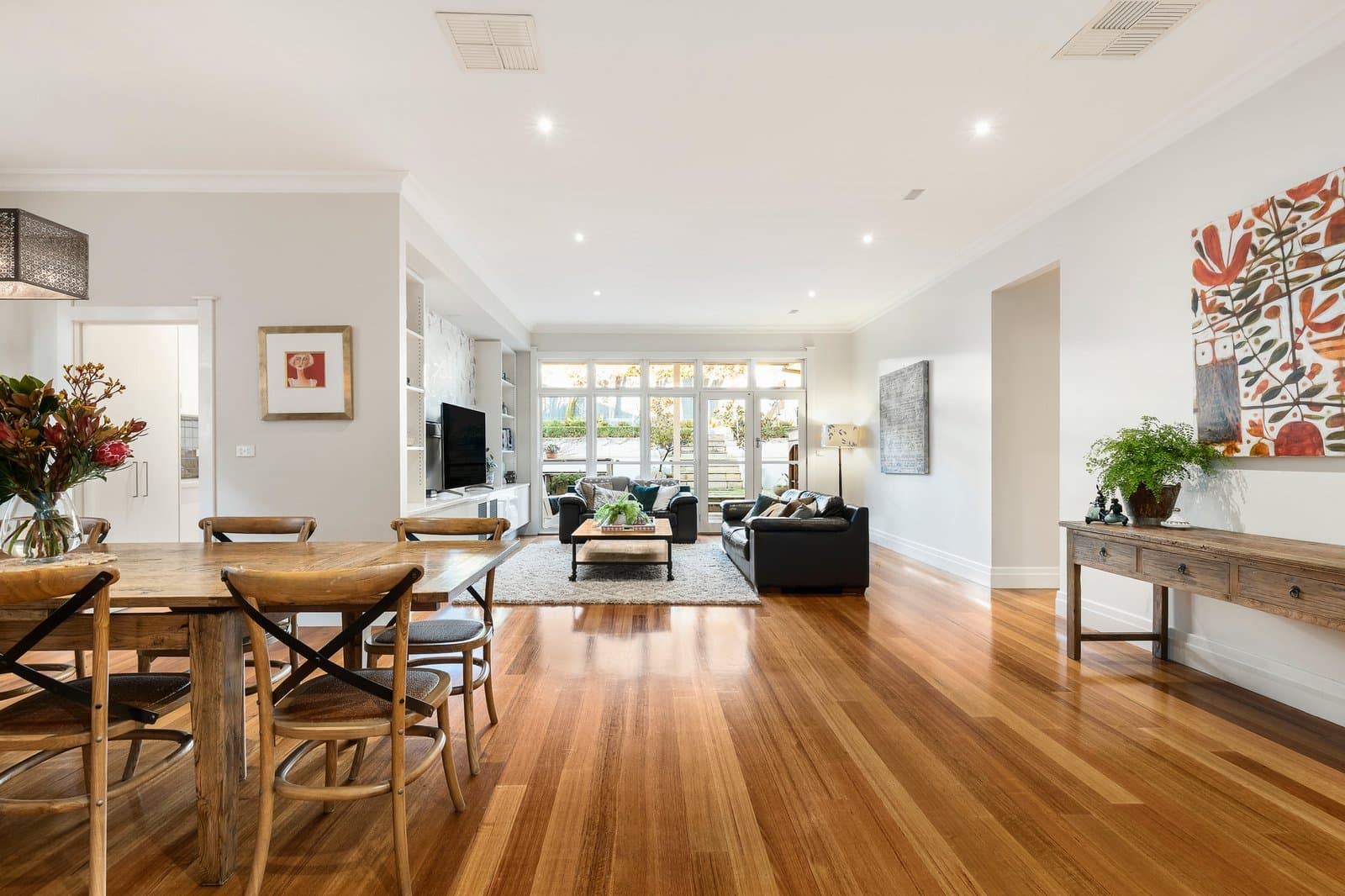 9 Graham Street, Surrey Hills - Thumbnail 6