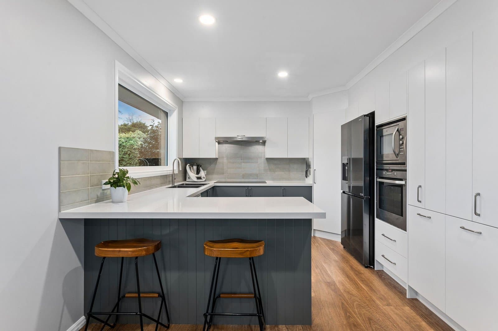 1/202 Mount Eliza Way, Mount Eliza - Thumbnail 3