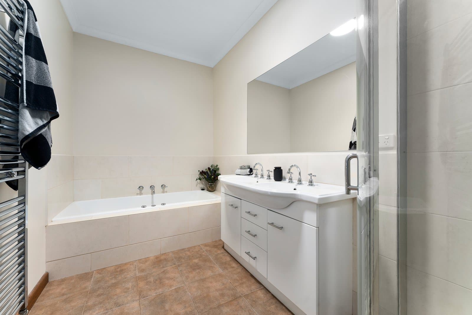 49 Hilton Road, Ferny Creek - Thumbnail 6