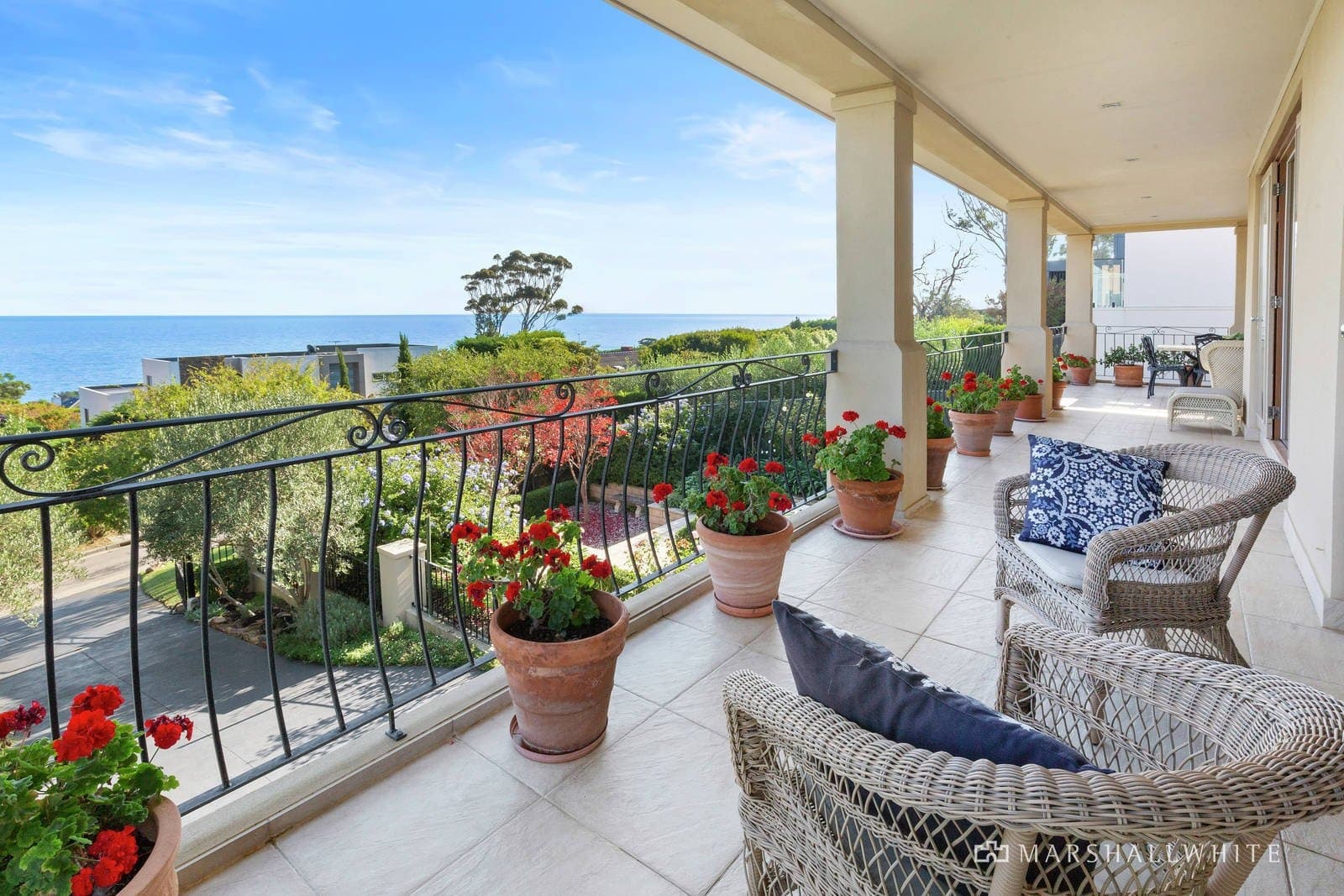12 Bay Avenue, Mount Eliza - Thumbnail 5