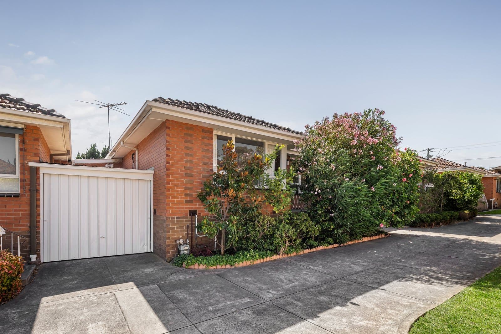 12/38 Holyrood Street, Hampton - Image 1