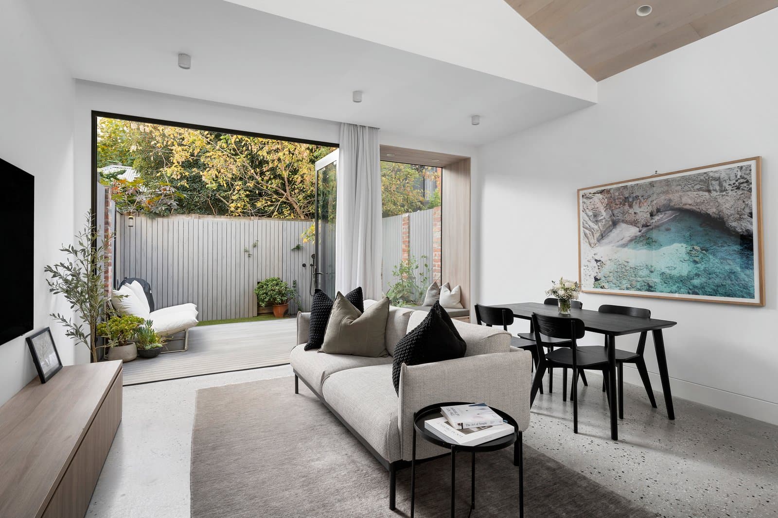 22A Cobden Street, South Melbourne - Thumbnail 3