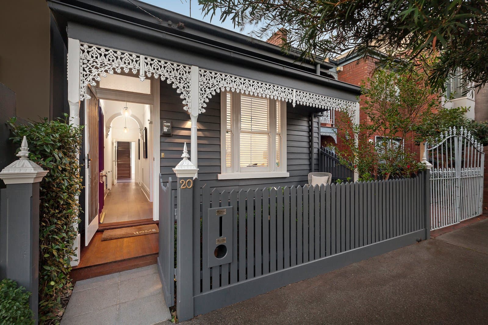 20 Kerferd Place, Albert Park - Image 1