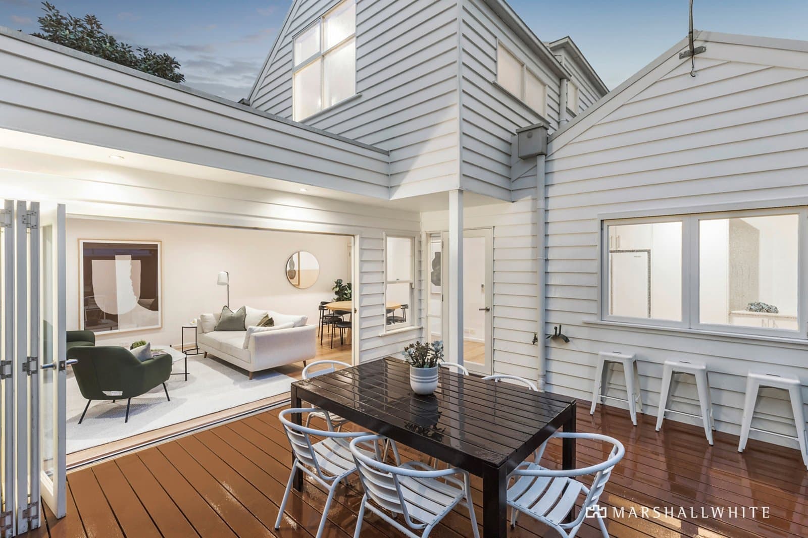 74 Earl Street, Windsor - Thumbnail 2