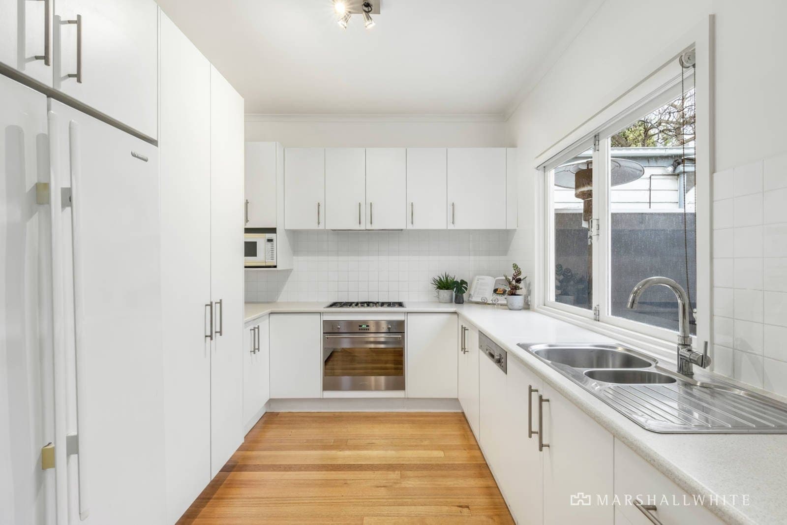 74 Earl Street, Windsor - Thumbnail 4