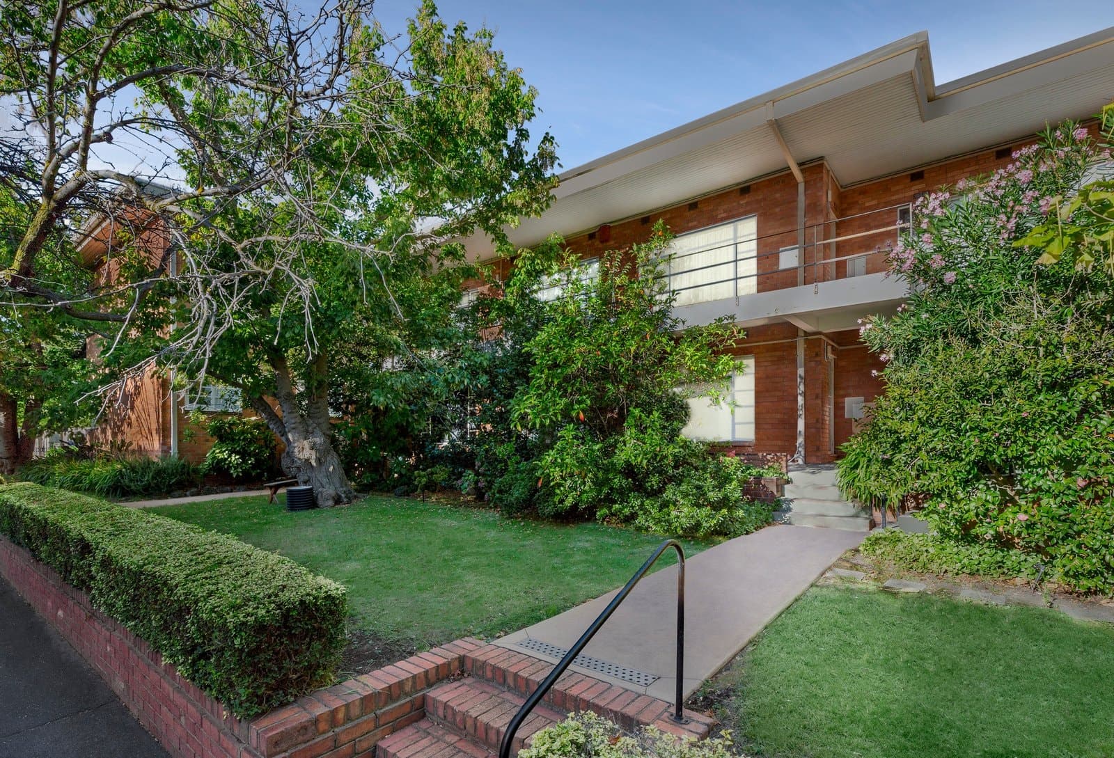 6/486 Toorak Road, Toorak - Image 1
