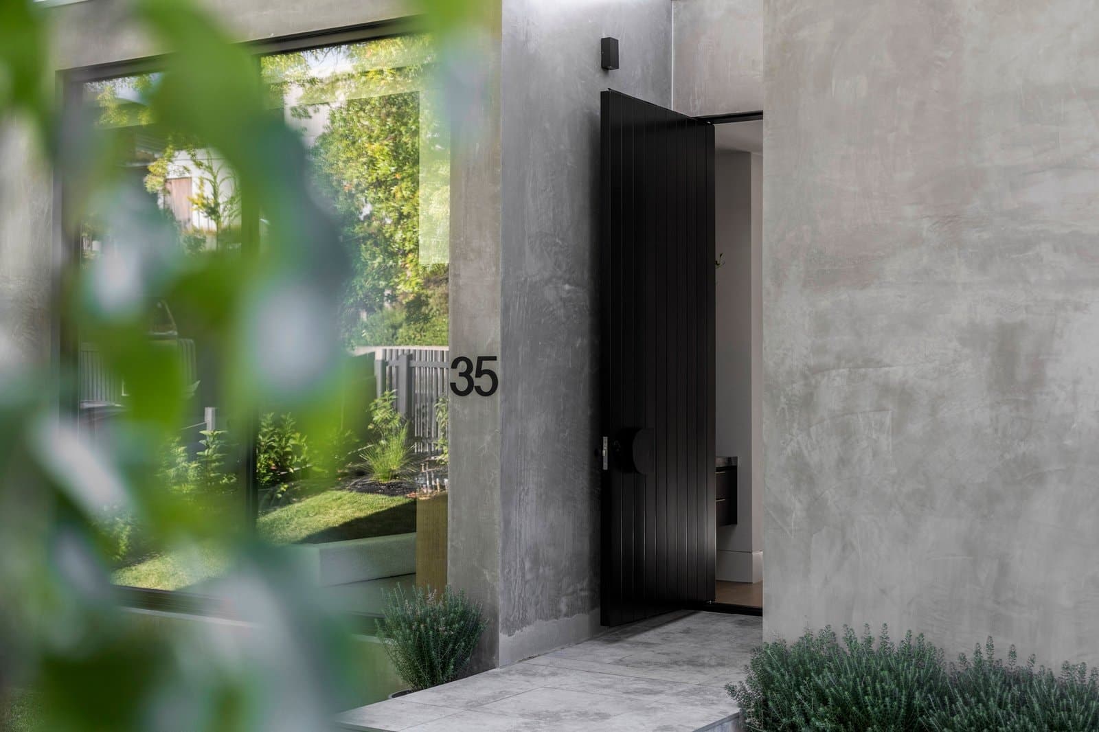 35 Frater Street, Kew East - Thumbnail 2