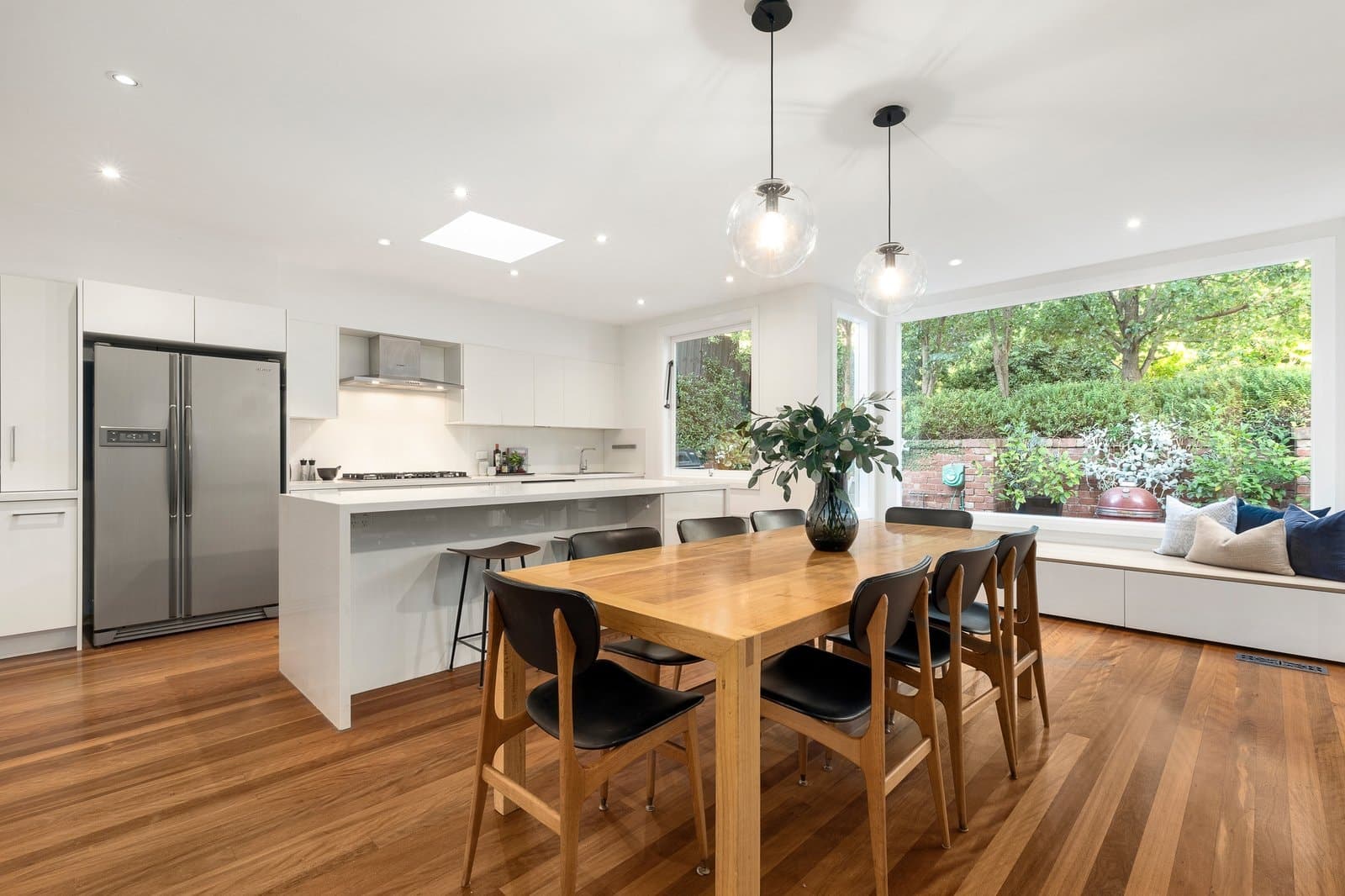 1 Verdun Street, Surrey Hills - Thumbnail 3