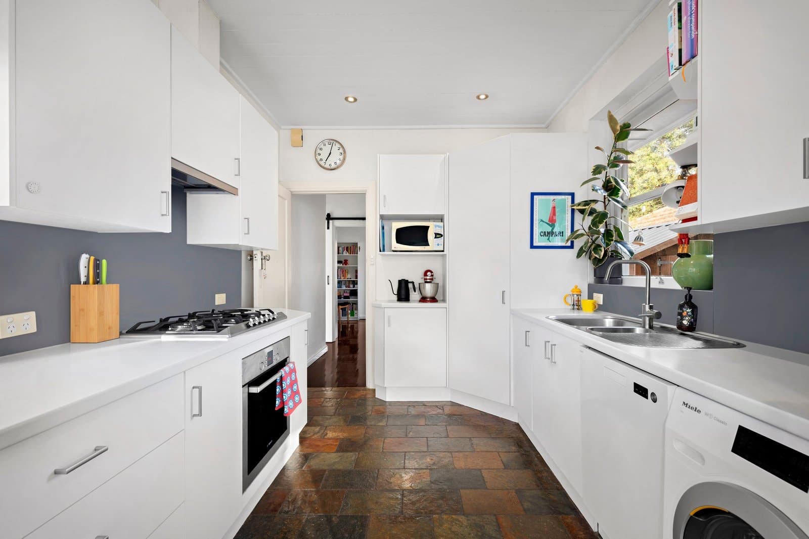 1990 Malvern Road, Malvern East - Thumbnail 4