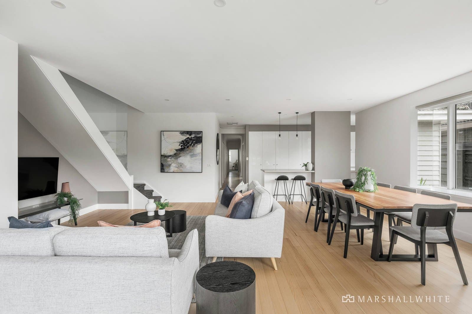 18 Moore Street, Box Hill South - Thumbnail 3