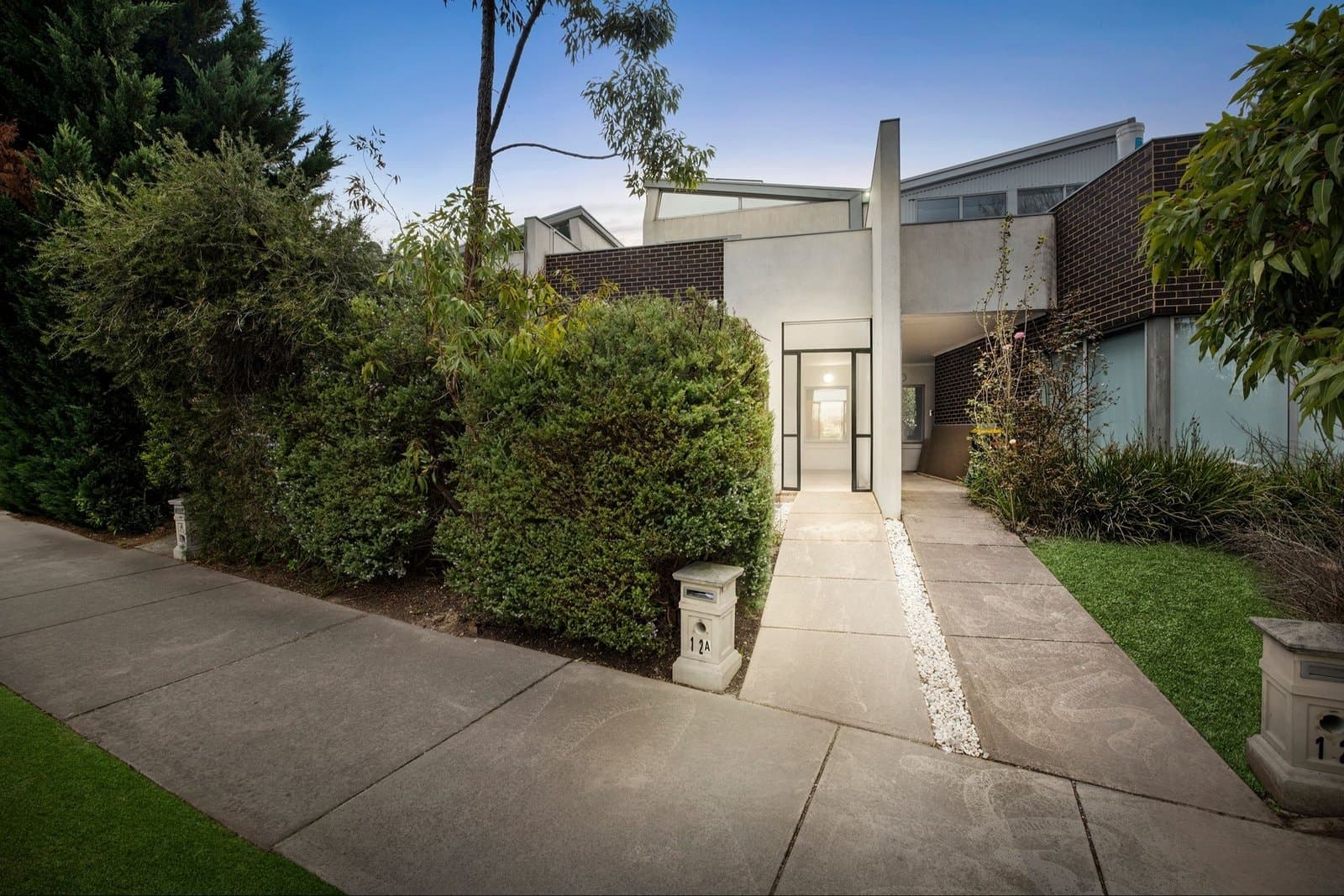 12A High Street, Doncaster - Image 1