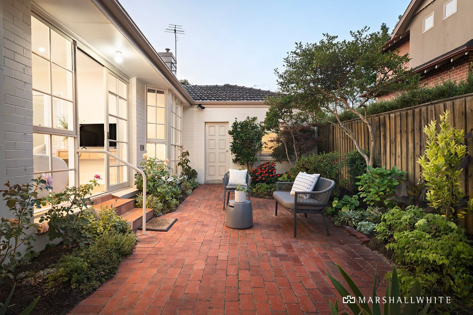 1/12 Tollington Avenue, Malvern East - Thumbnail 2