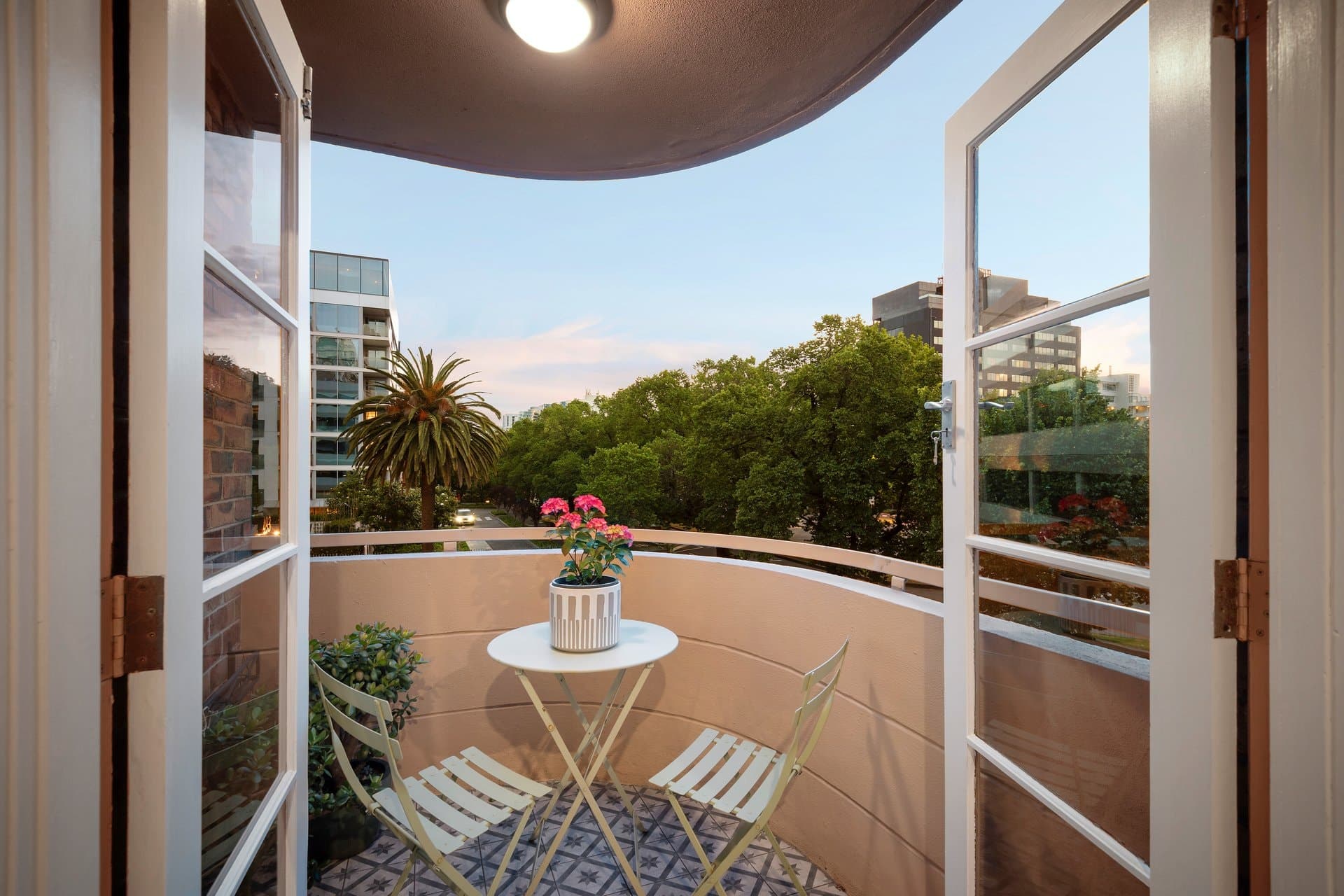 25/485 St Kilda Road, Melbourne - Thumbnail 3