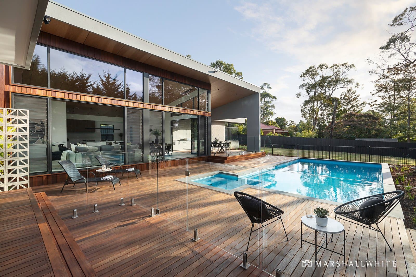 1/102 Mather Road, Mount Eliza - Thumbnail 2