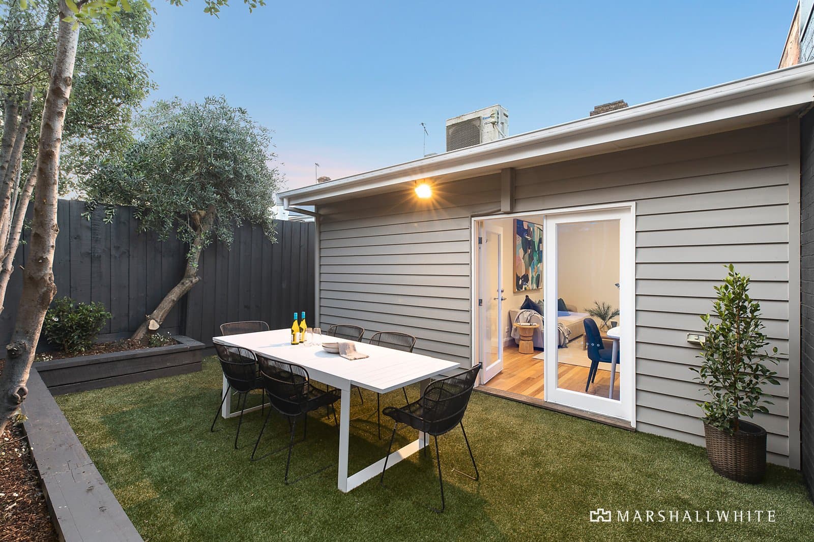24 Bayview Street, Prahran - Thumbnail 2