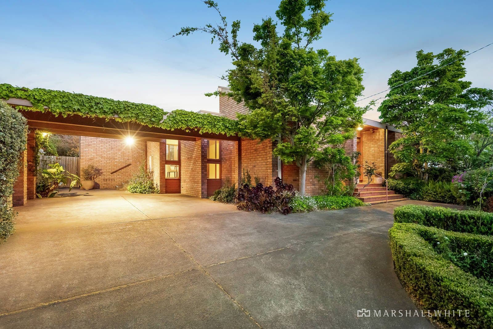 233 Union Road, Surrey Hills - Image 1