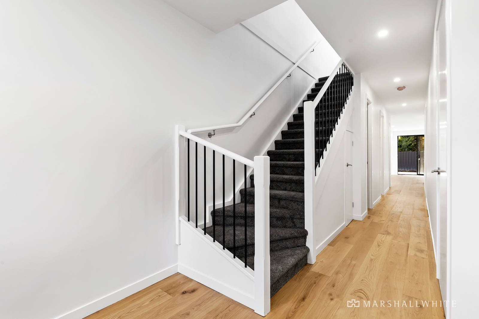 70 Hedge End Road, Nunawading - Thumbnail 4