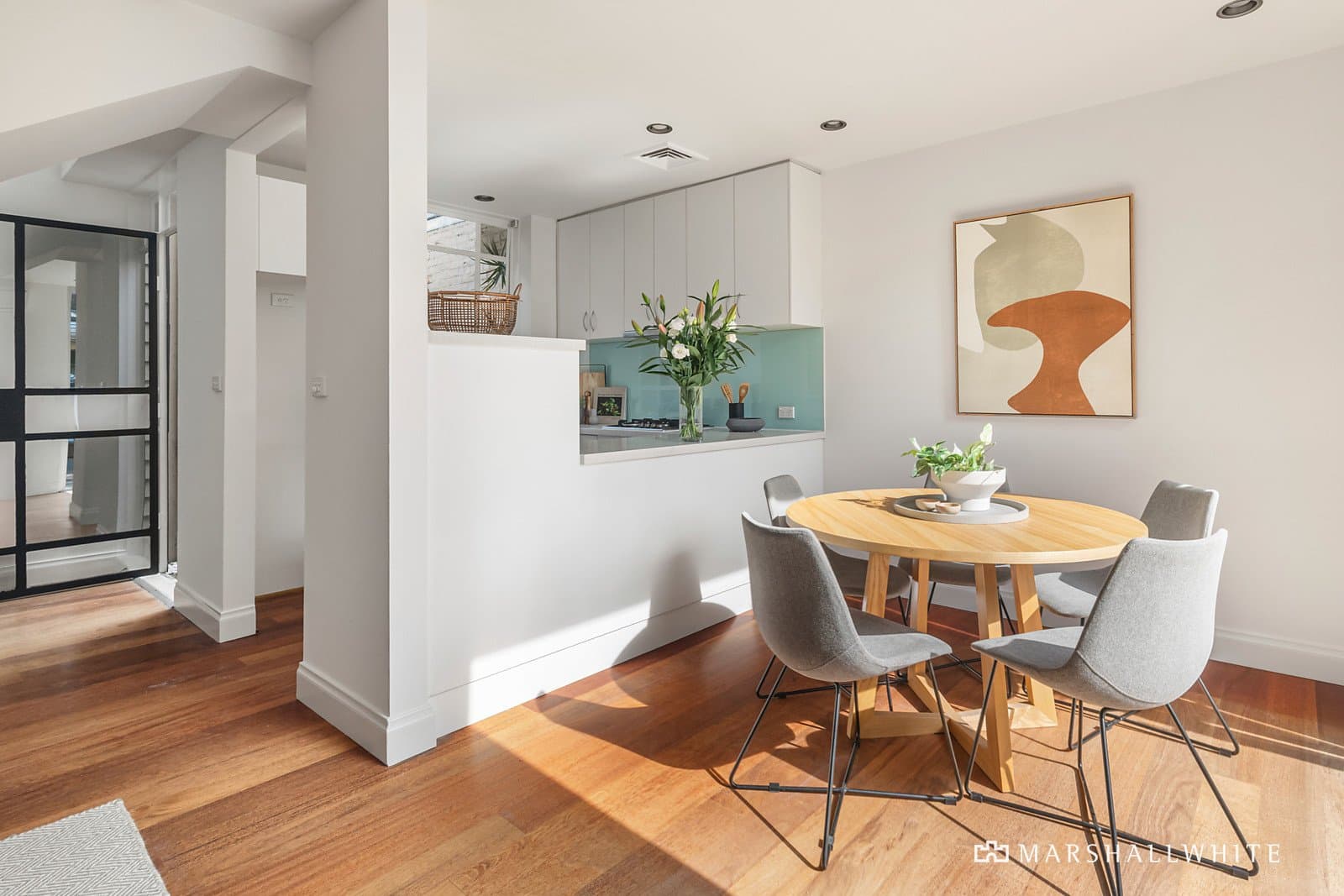 114 Raglan Street, Port Melbourne - Thumbnail 3