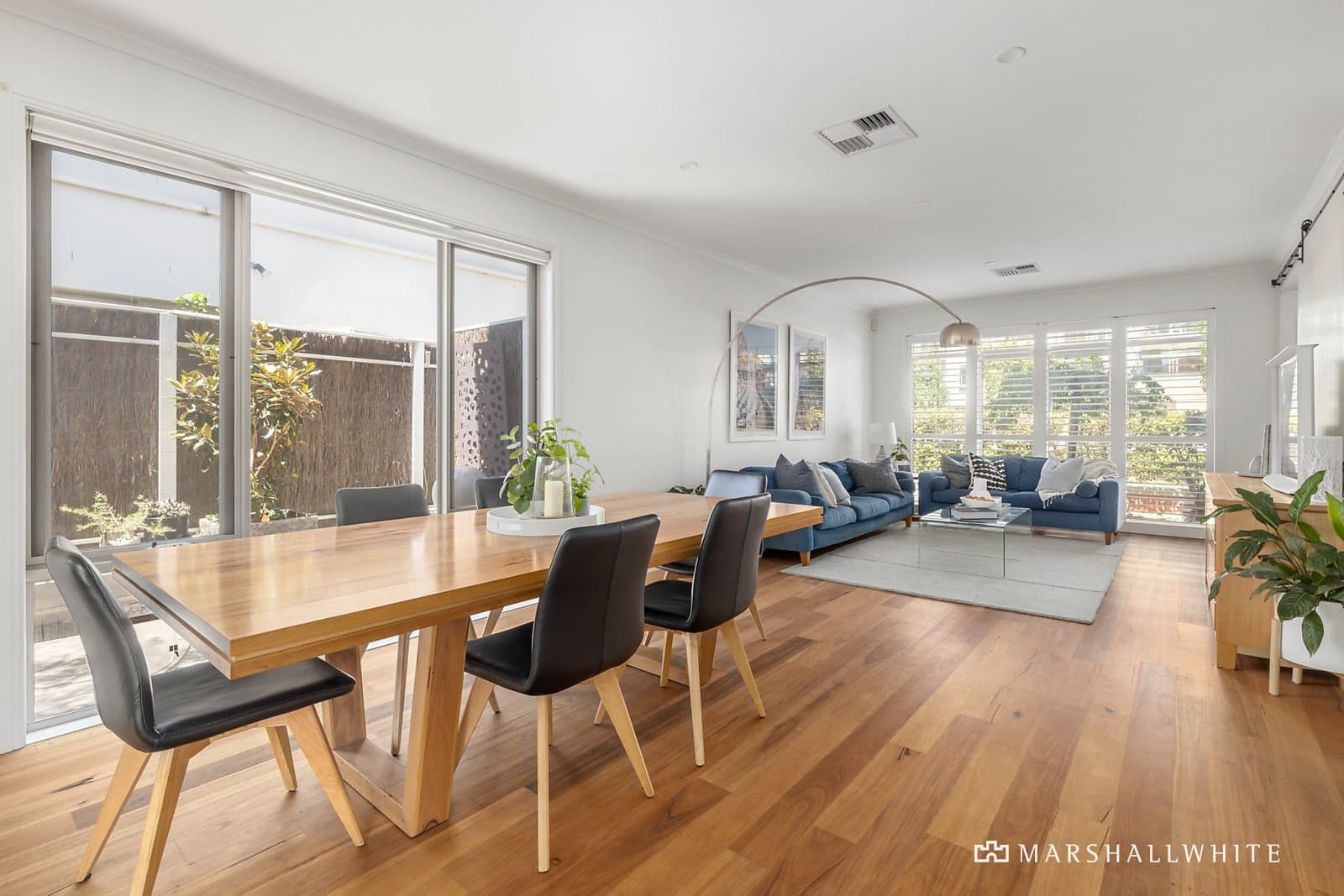 138 Beach Street, Port Melbourne - Thumbnail 5