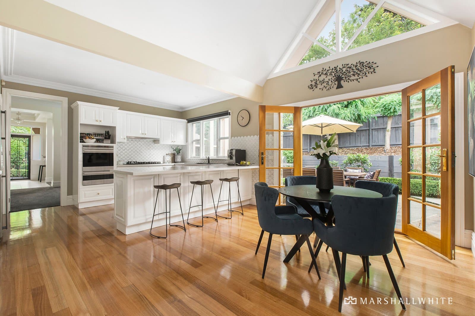8 Vintage Grove, Chirnside Park - Thumbnail 4