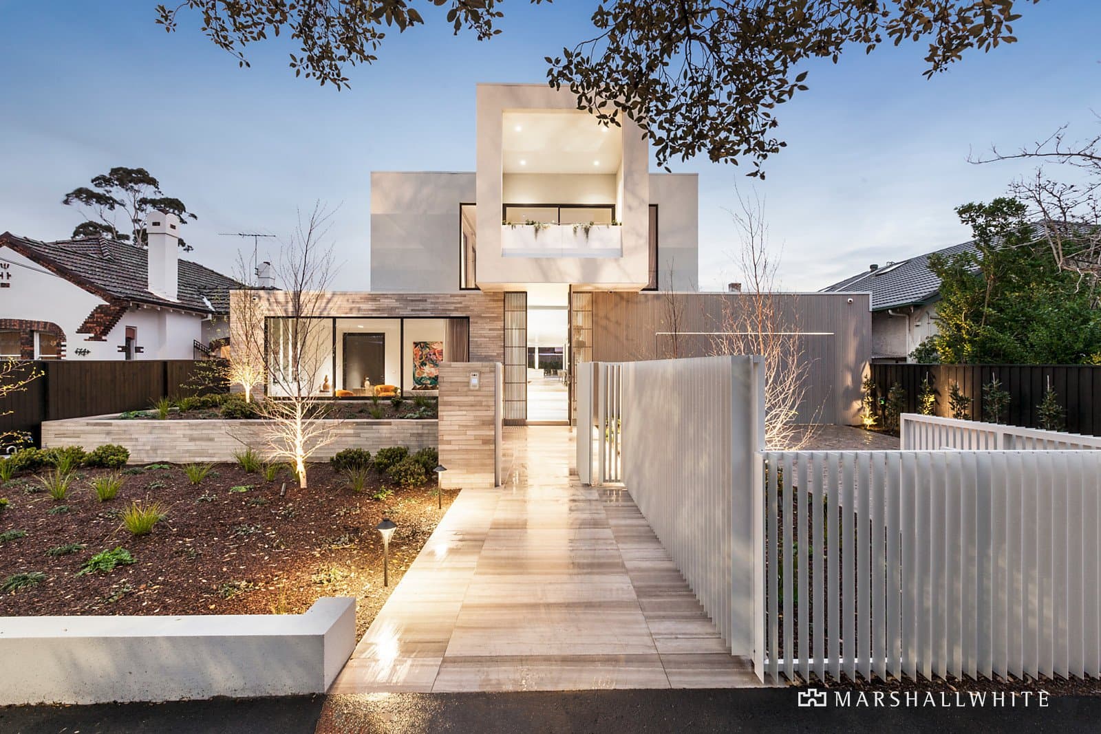 72 Head Street, Brighton - Image 1