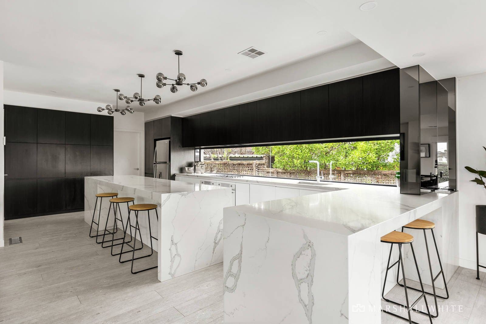 4 Sylvan Court, Kew - Thumbnail 5