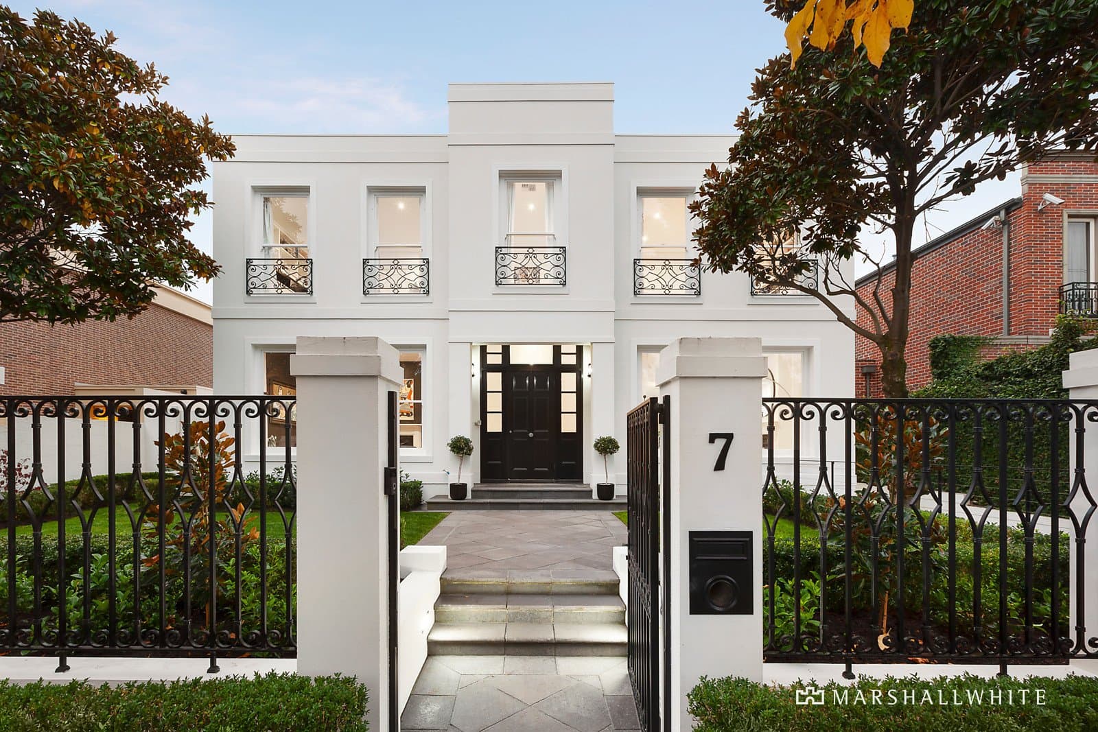 7 Selborne Road, Toorak - Image 1