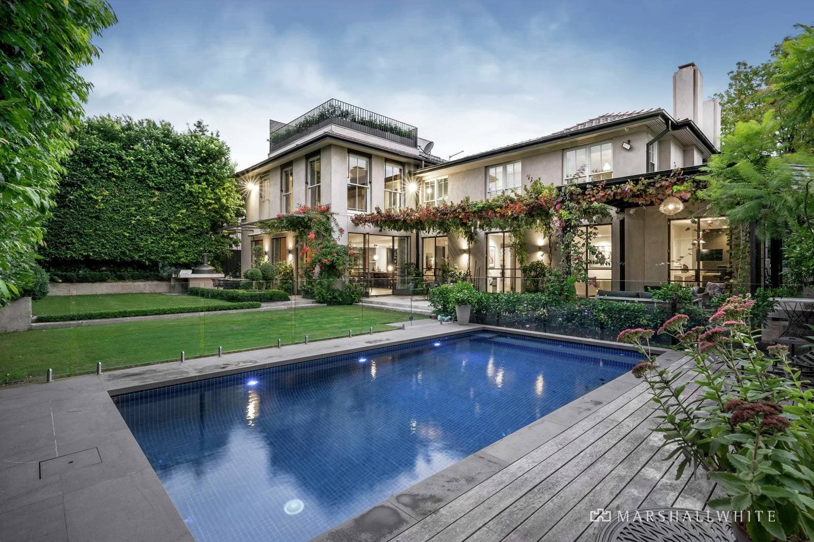 9 Montalto Avenue, Toorak - Image 1