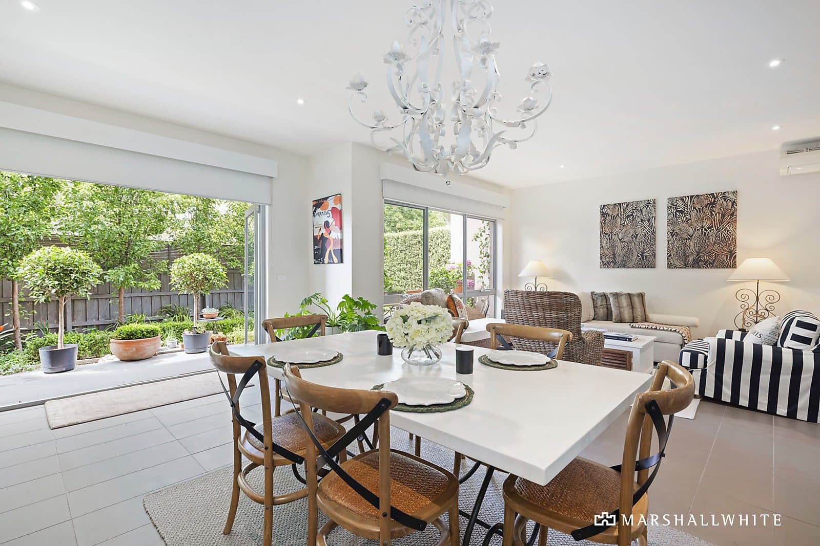 3/8 Pitt Street, Mornington - Image 1