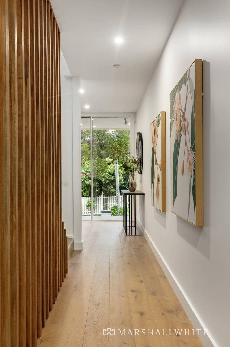 8A Sherwood Road, Surrey Hills - Thumbnail 2