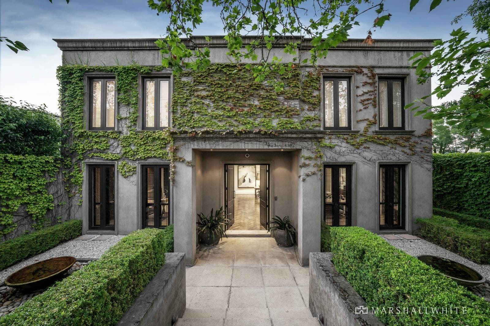 39 Clendon Road, Toorak - Image 1