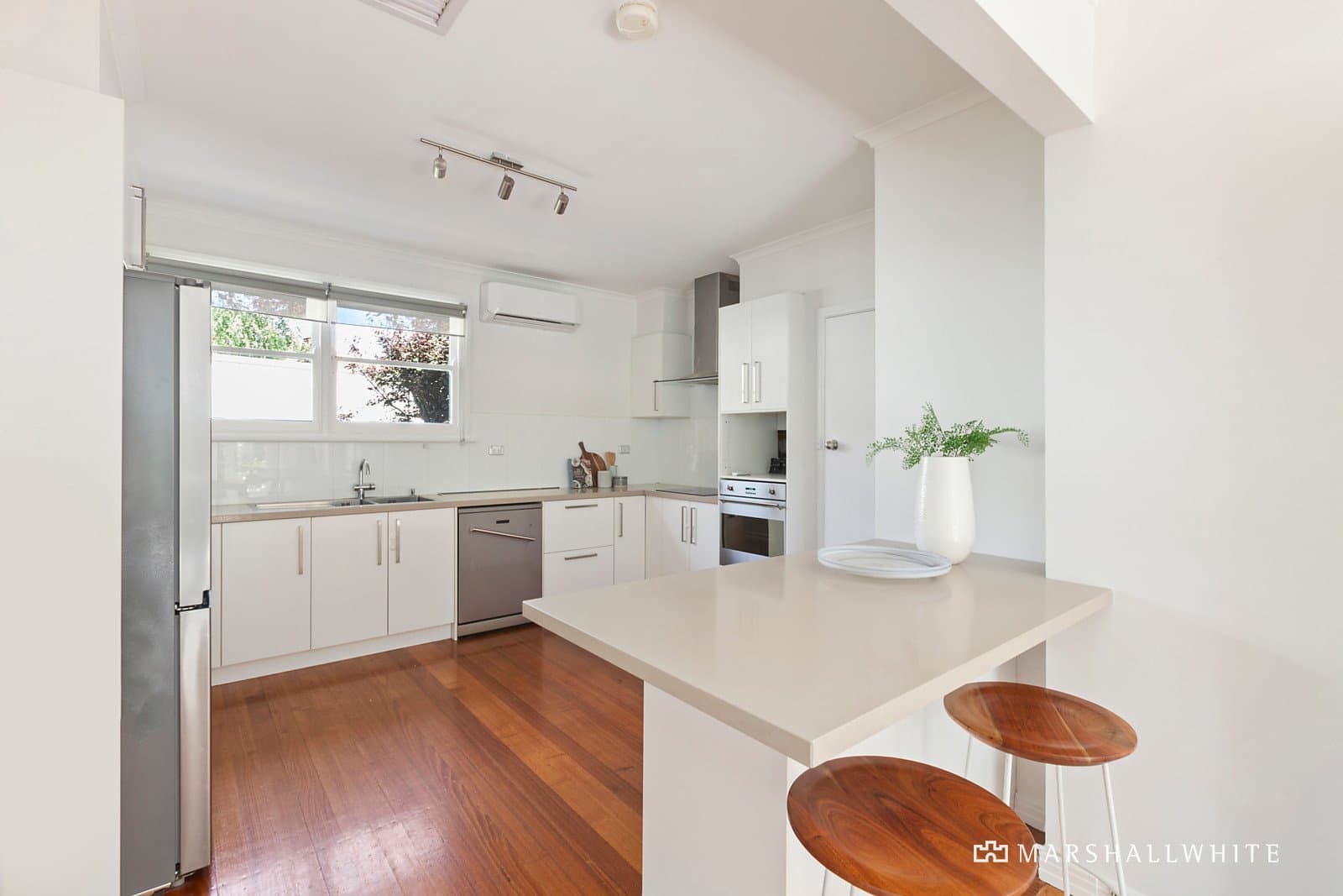 1/64 Canterbury Road, Camberwell - Thumbnail 3