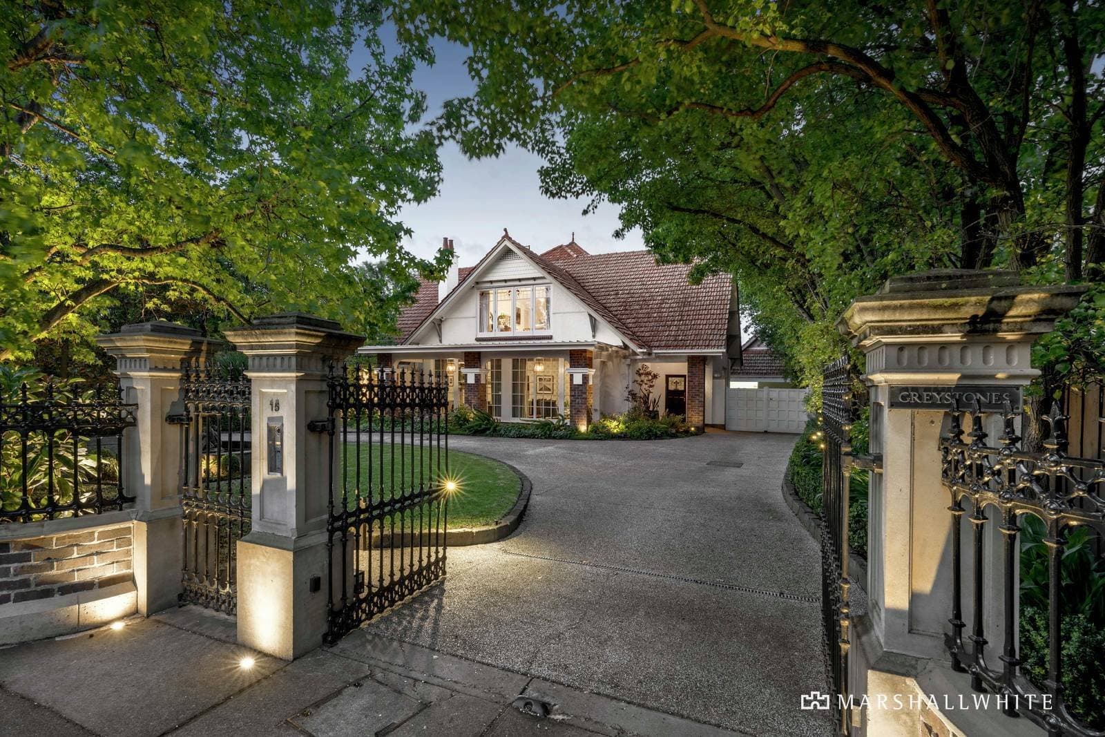 15 Park Street, Brighton - Image 1