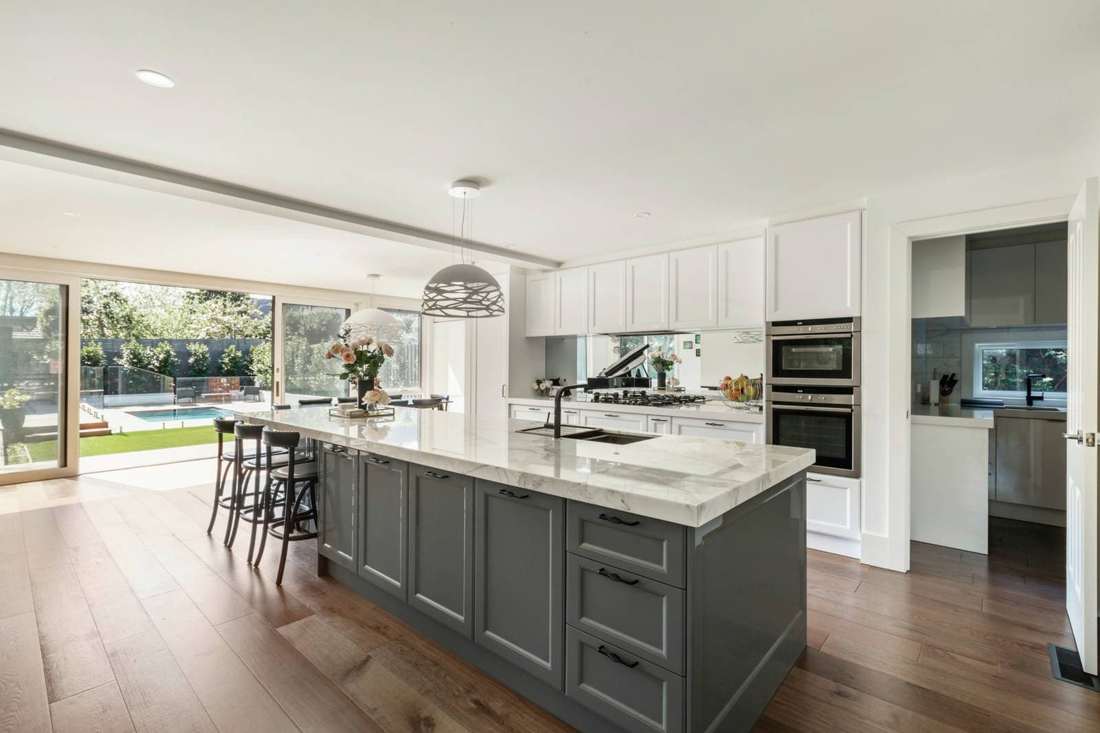 13 Clyde Street, Glen Iris - Thumbnail 3